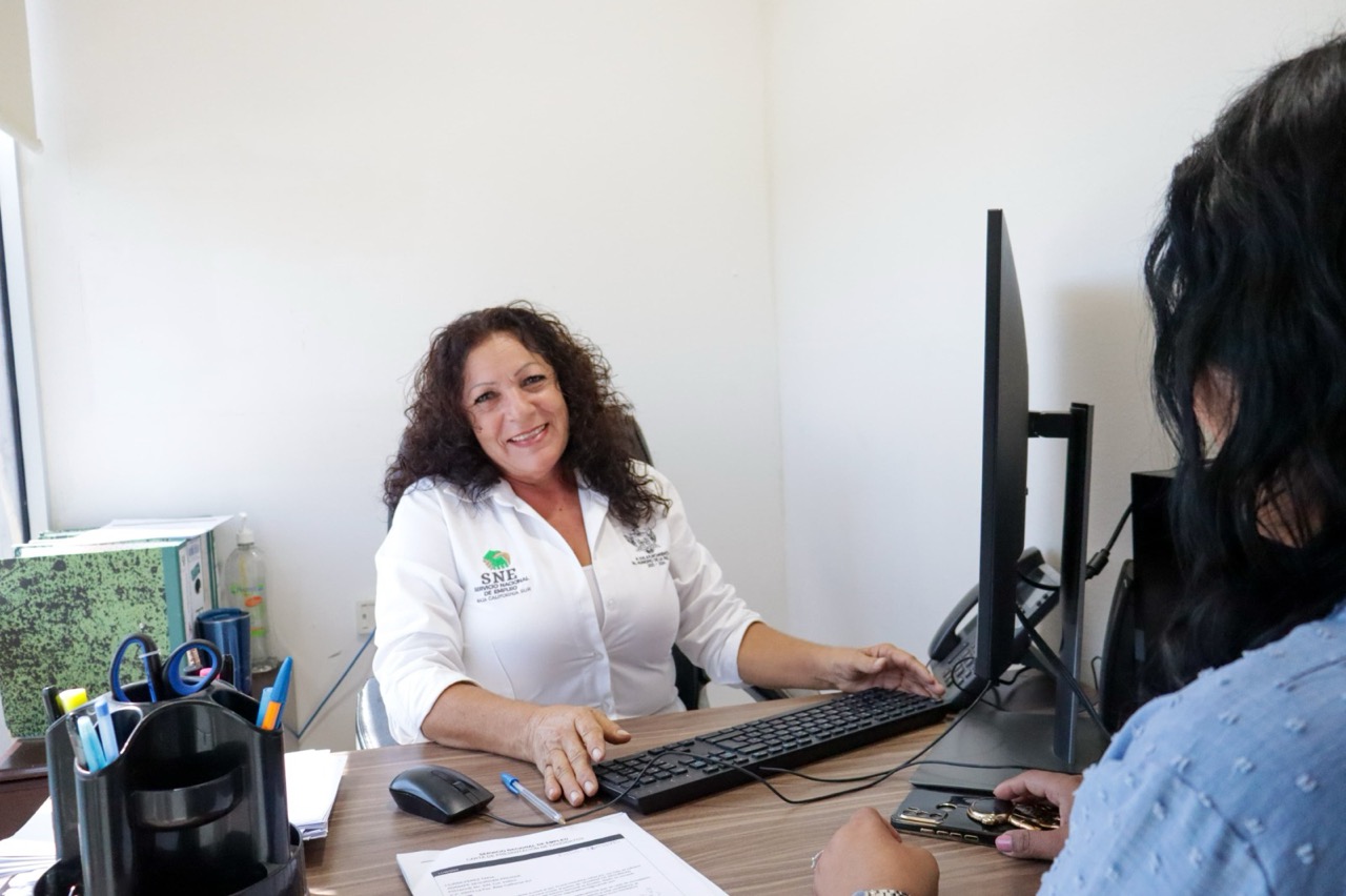 MÁS DE 100 EMPLEOS FORMALES HAN COLOCADO EN EL MÓDULO DEL SNE-BCS DE PALACIO MUNICIPAL DE LA PAZ