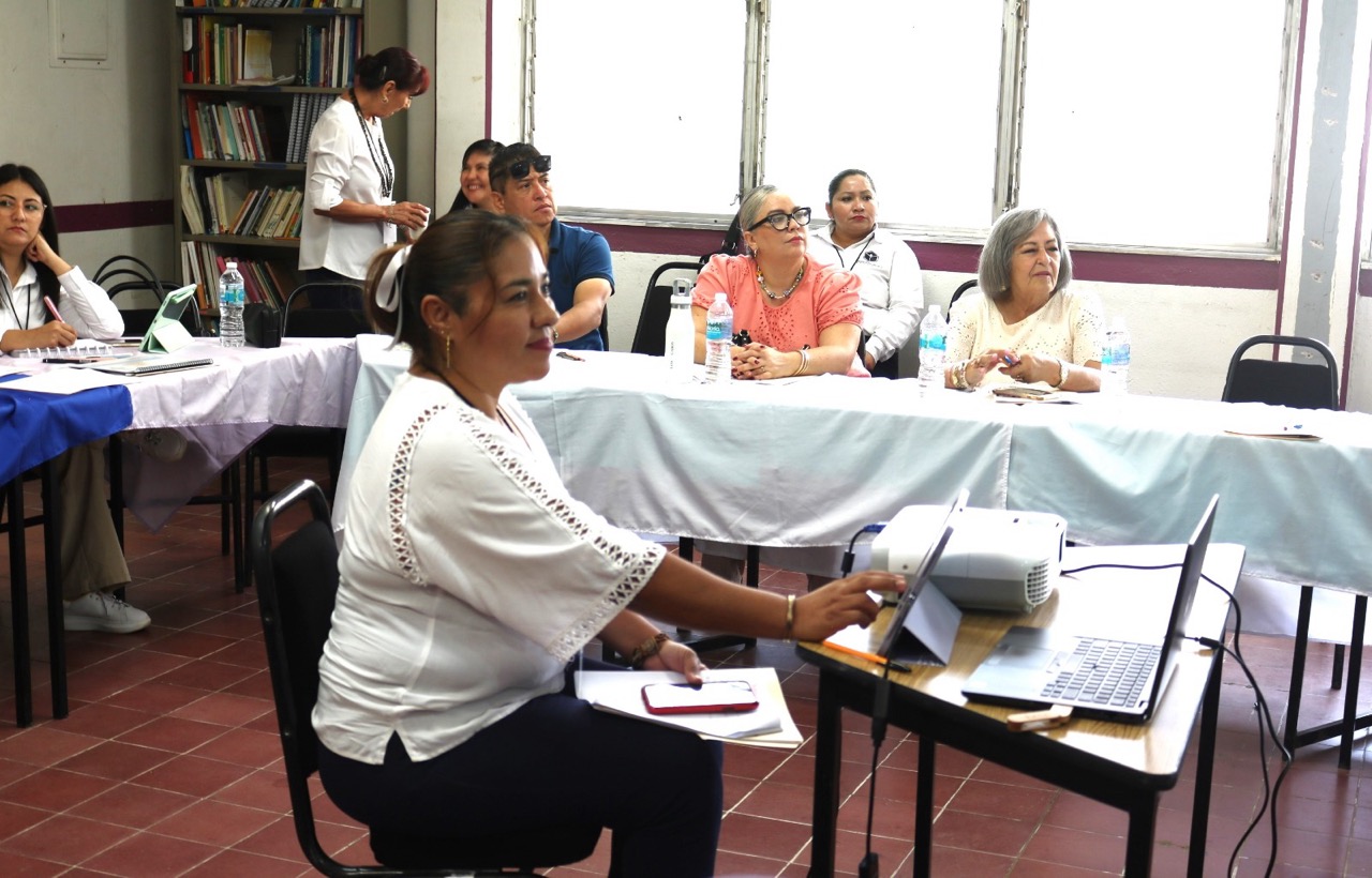 PRESENTAN PROGRAMA DE LECTURA EN REUNIÓN ESTATAL DE MESAS TÉCNICAS