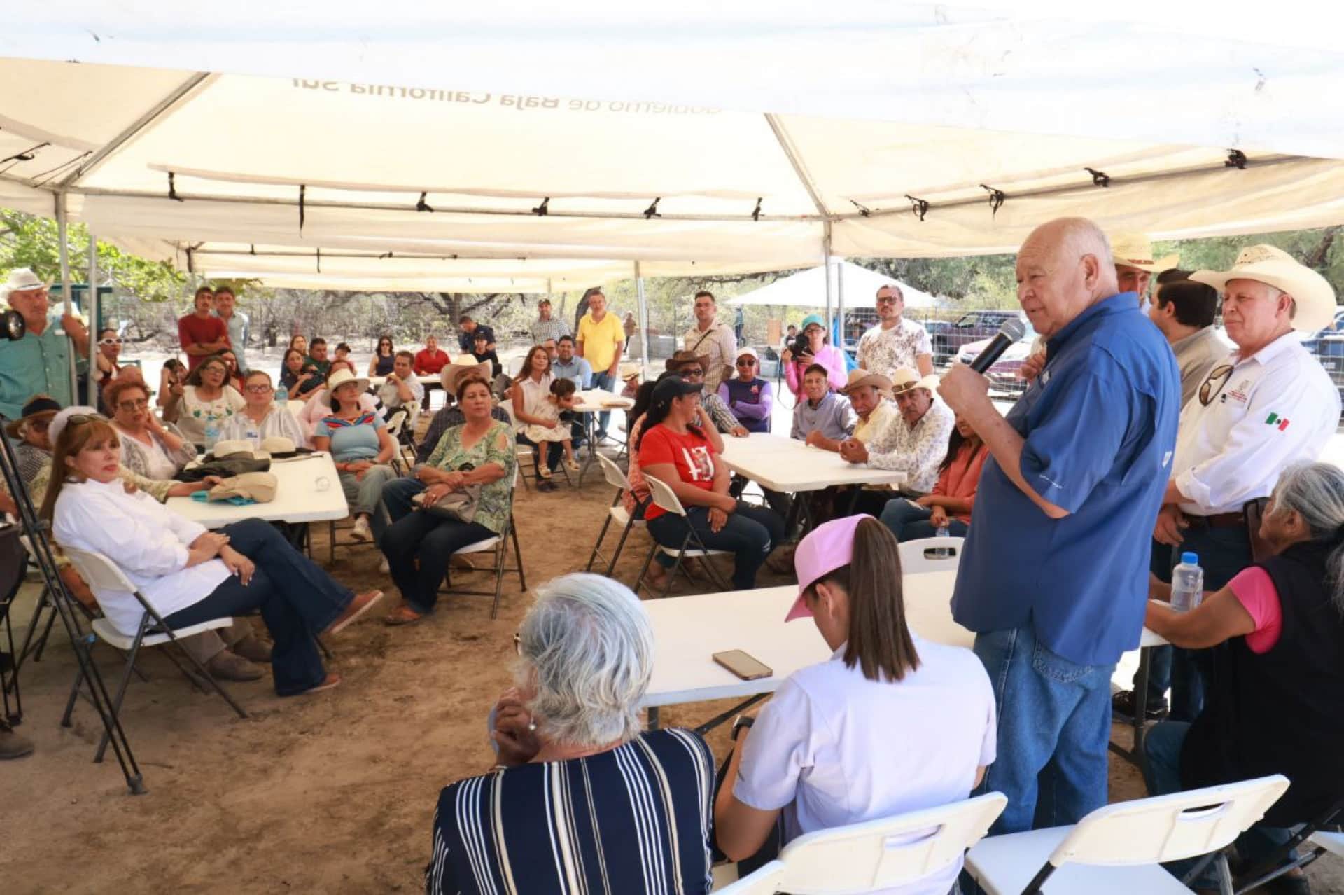 VISITA GOBERNADOR COMUNIDADES DE EL ROSARIO Y VALLE PERDIDO EN LA PAZ