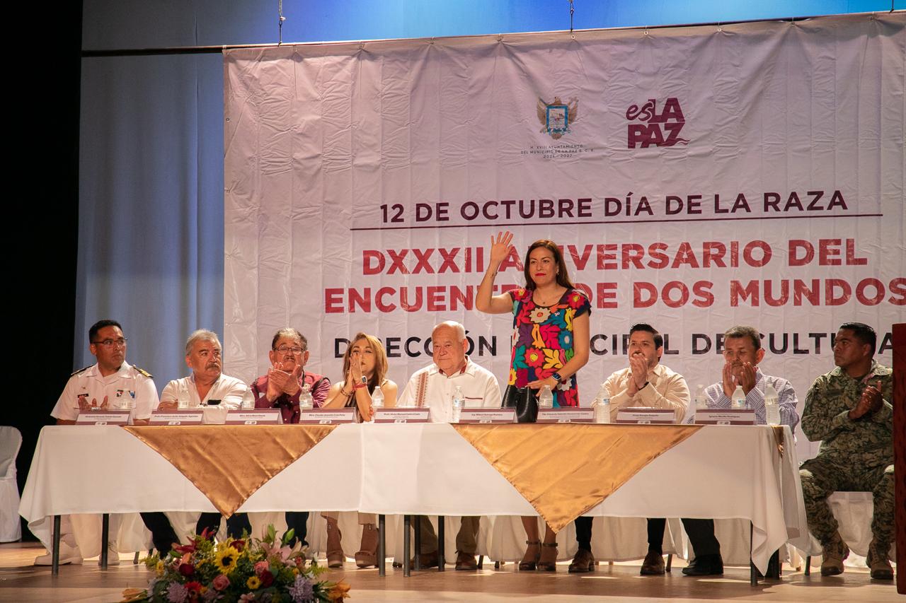 Autoridades municipales y estatales conmemoran el DXXXII Encuentro de Dos Mundos y el Día de la Nación Pluricultural