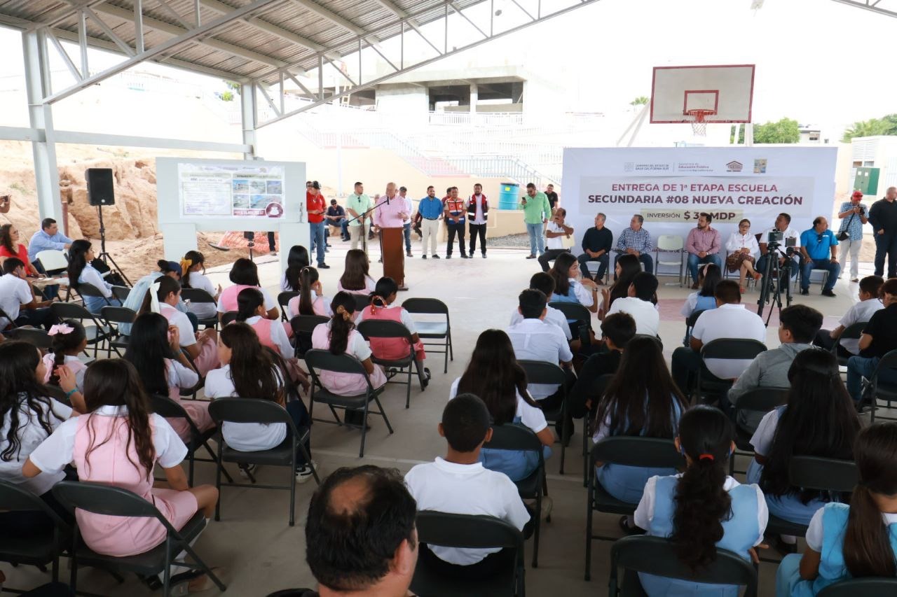 FORTALECE GOBIERNO DE VMCC INFRAESTRUCTURA EDUCATIVA EN EL MUNICIPIO DE LOS CABOS; SE INVIERTEN MÁS DE 40 MDP
