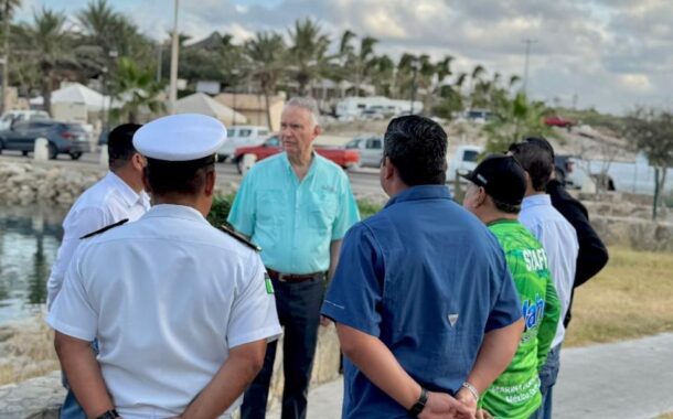 Inspecciona Director de Pesca instalaciones de fileteo y baños públicos en comunidad La Playa