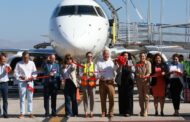 CELEBRA GOBERNADOR VÍCTOR CASTRO REINAUGURACIÓN DEL VUELO LOS ÁNGELES- LA PAZ