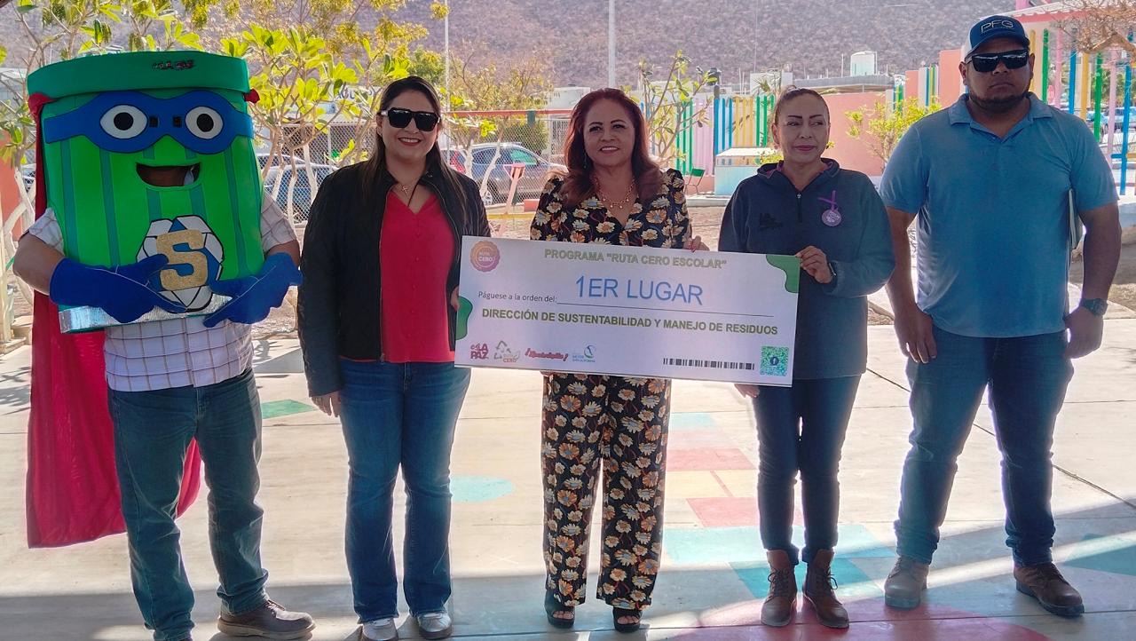 Ayuntamiento de La Paz premia a escuelas ganadoras del concurso “Ruta Cero Escolar”