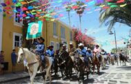 Encabeza alcalde Christian Agúndez cabalgata de las Fiestas Tradicionales San José del Cabo 2025