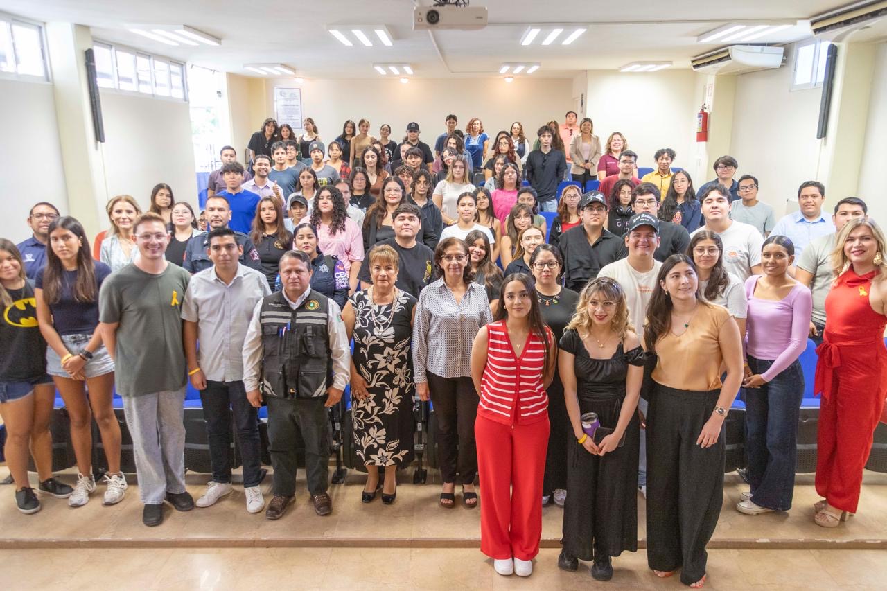 Conversatorio  sobre prevención del suicidio reúne a especialistas, autoridades y estudiantes