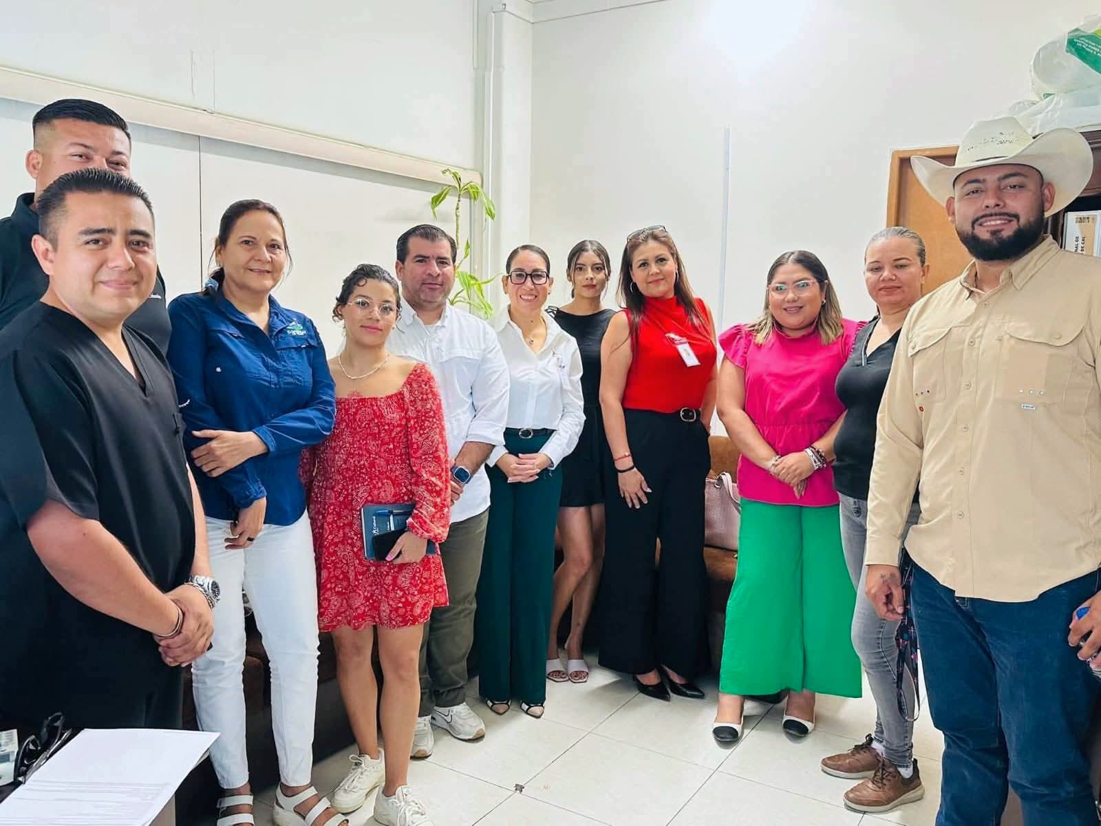 Ayuntamiento de Los Cabos impulsa actividades de prevención contra el cáncer de mama: Mes Rosa