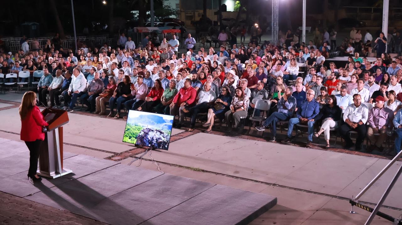 Secretarías estatales presentan resultados previos al Cuarto Informe de Gobierno