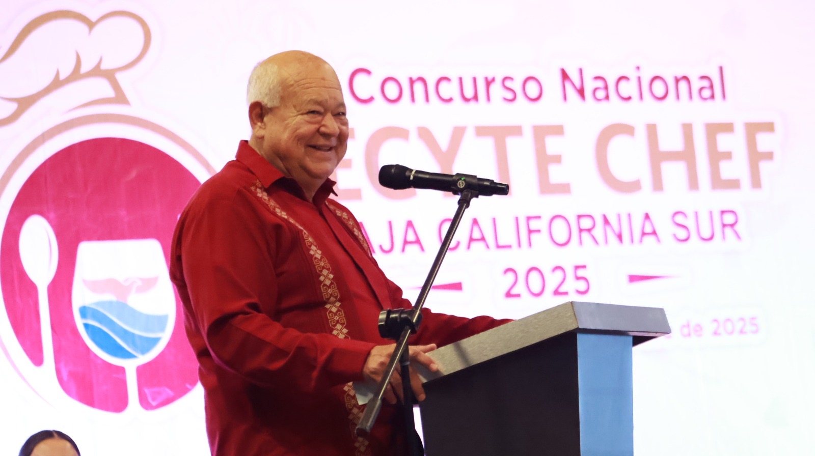 Inaugura gobernador Víctor Castro el IIConcurso Nacional CECYTE Chef 2025 en La Paz