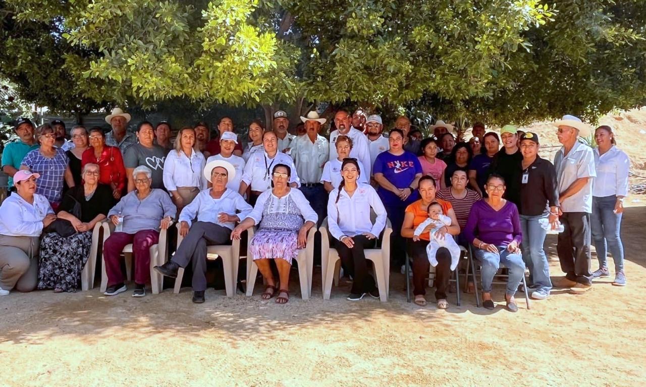 DIF Los Cabos acerca apoyos a las familias de la zona rural de CSL