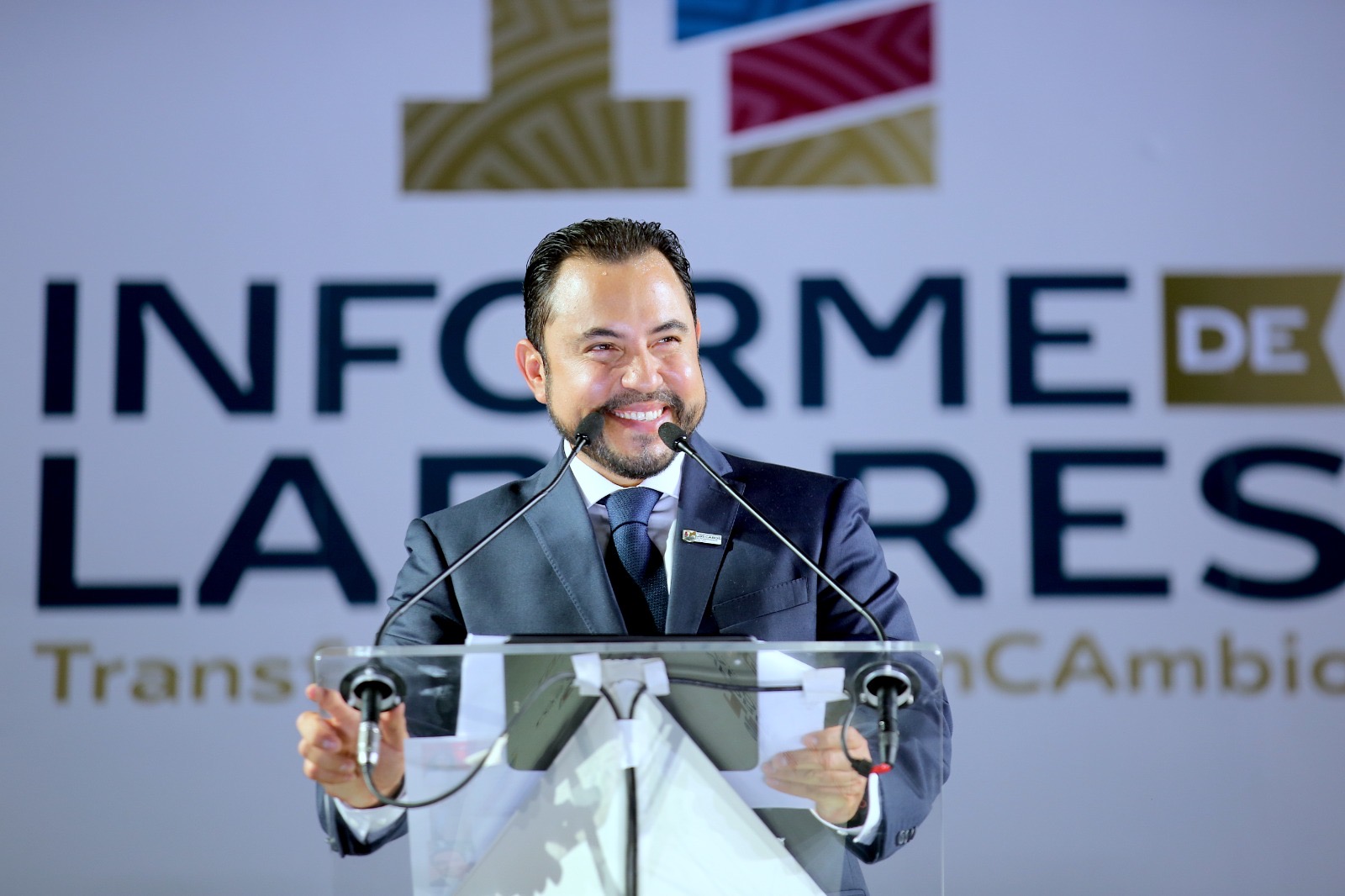 Obra pública, apoyos asistenciales y la convocatoria a unidos continuar la transformación de Los Cabos destaca AlcaldeChristian Agúndez en su mensaje del Primer Informe de Labores