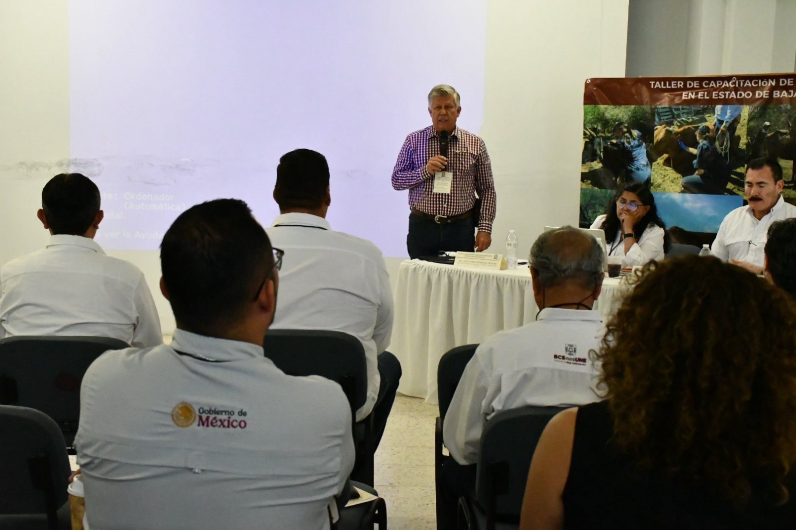 Imparte SEPADA taller de capacitación en Tuberculosis Bovina