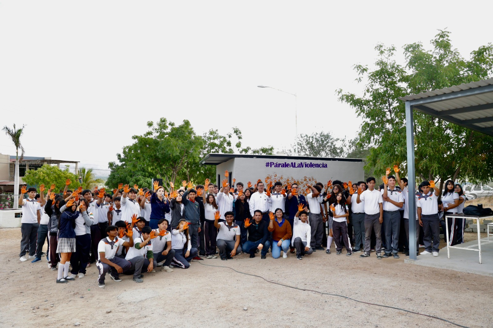 Inicia CECyTE BCS la campaña “Manos Que Suman” en contra de la violencia