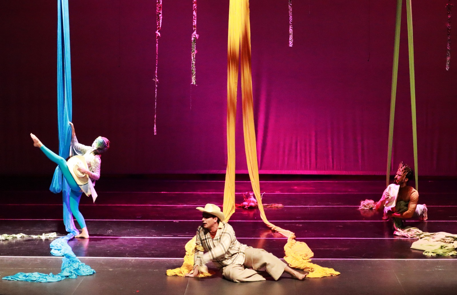 Invita ISC a participar en la Muestra Estatal de Teatro 2025