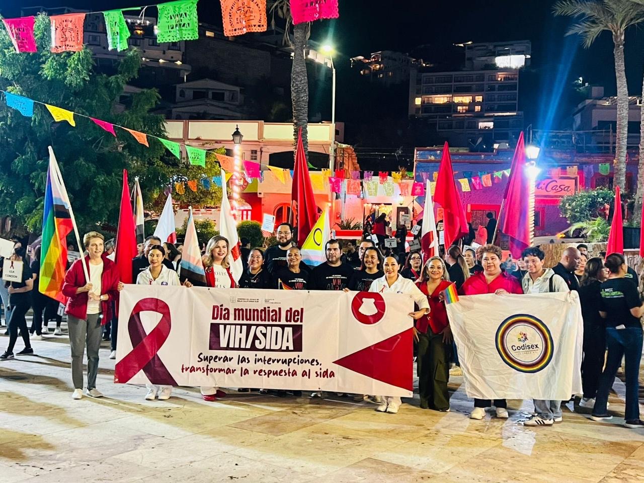 Realizan marcha en Cabo San Lucas por el Día Mundial de la Lucha contra el VIH/SIDA