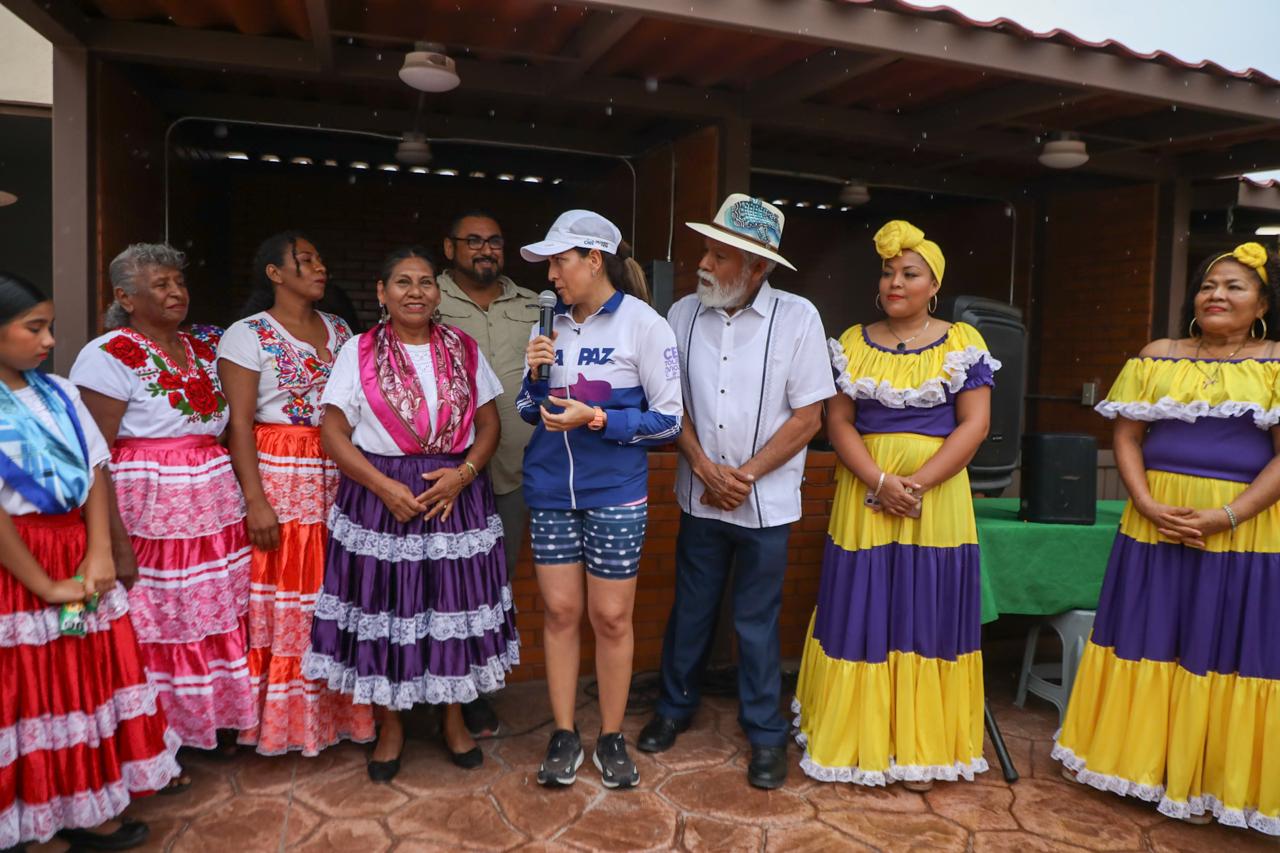 Inaugura Milena Quiroga el nuevo Mercado Étnico en El Esterito
