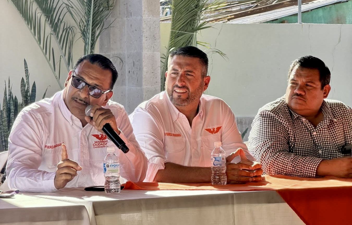 BURÓ POLÍTICO/ MC BCS: ¡RELEVOS!