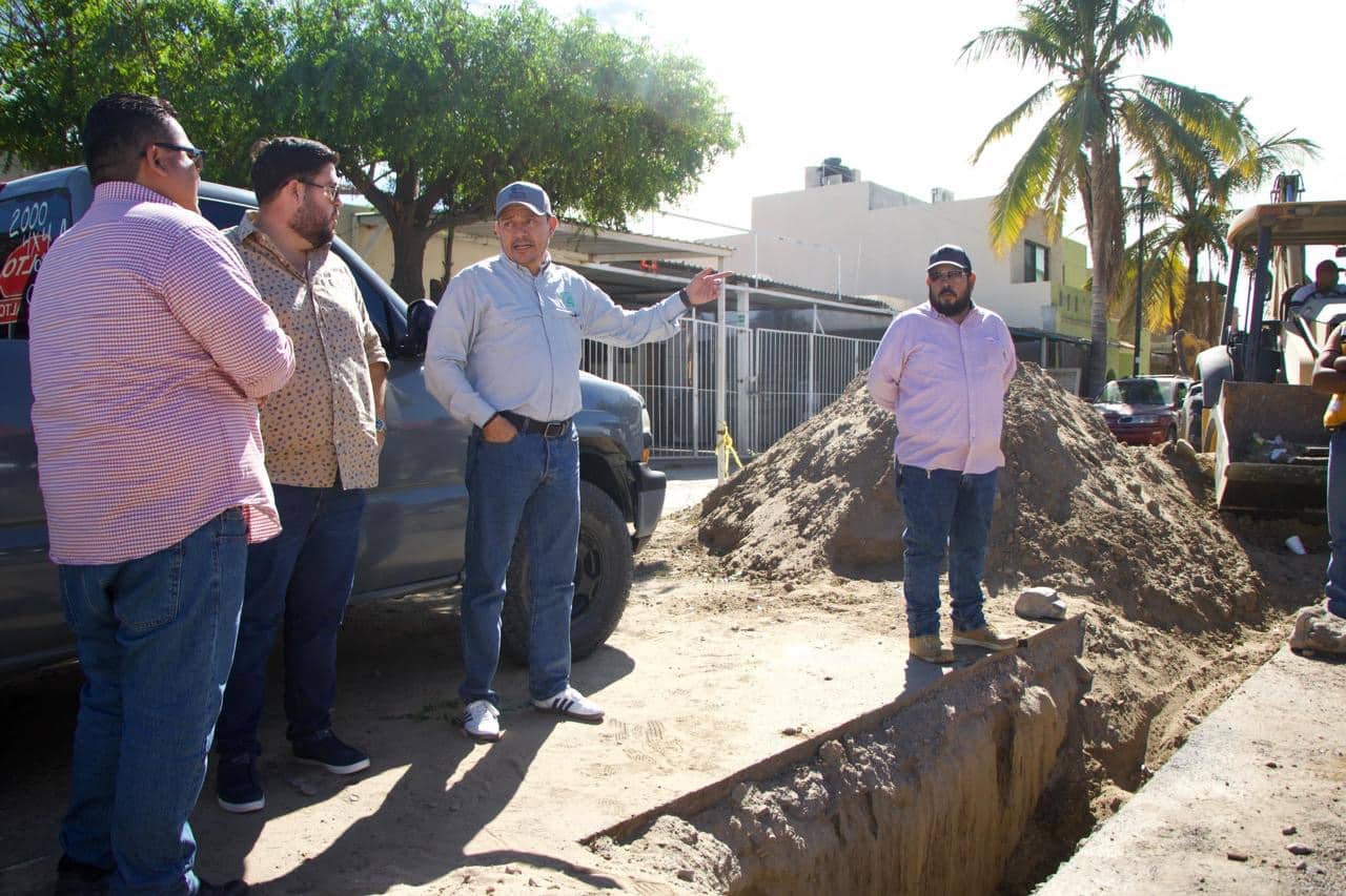 Atiende OOMSAPAS La Paz situación de baja presión en colonia Altavista