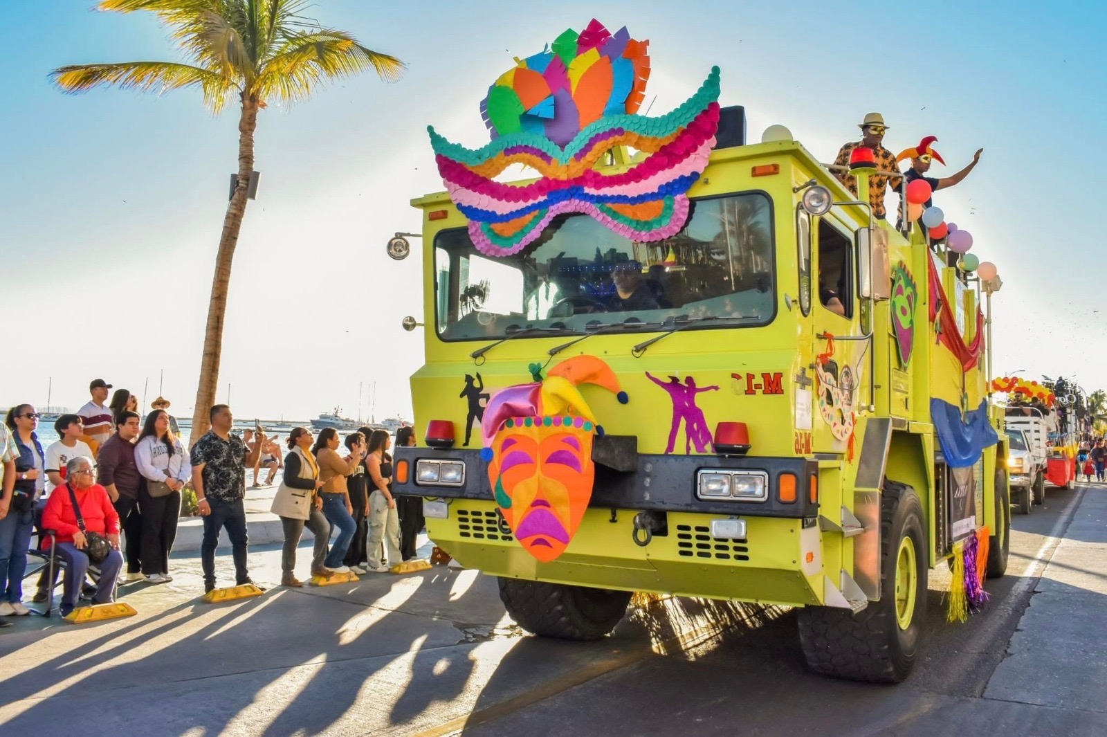 Participarán bomberos de La Paz en desfile del Carnavalito