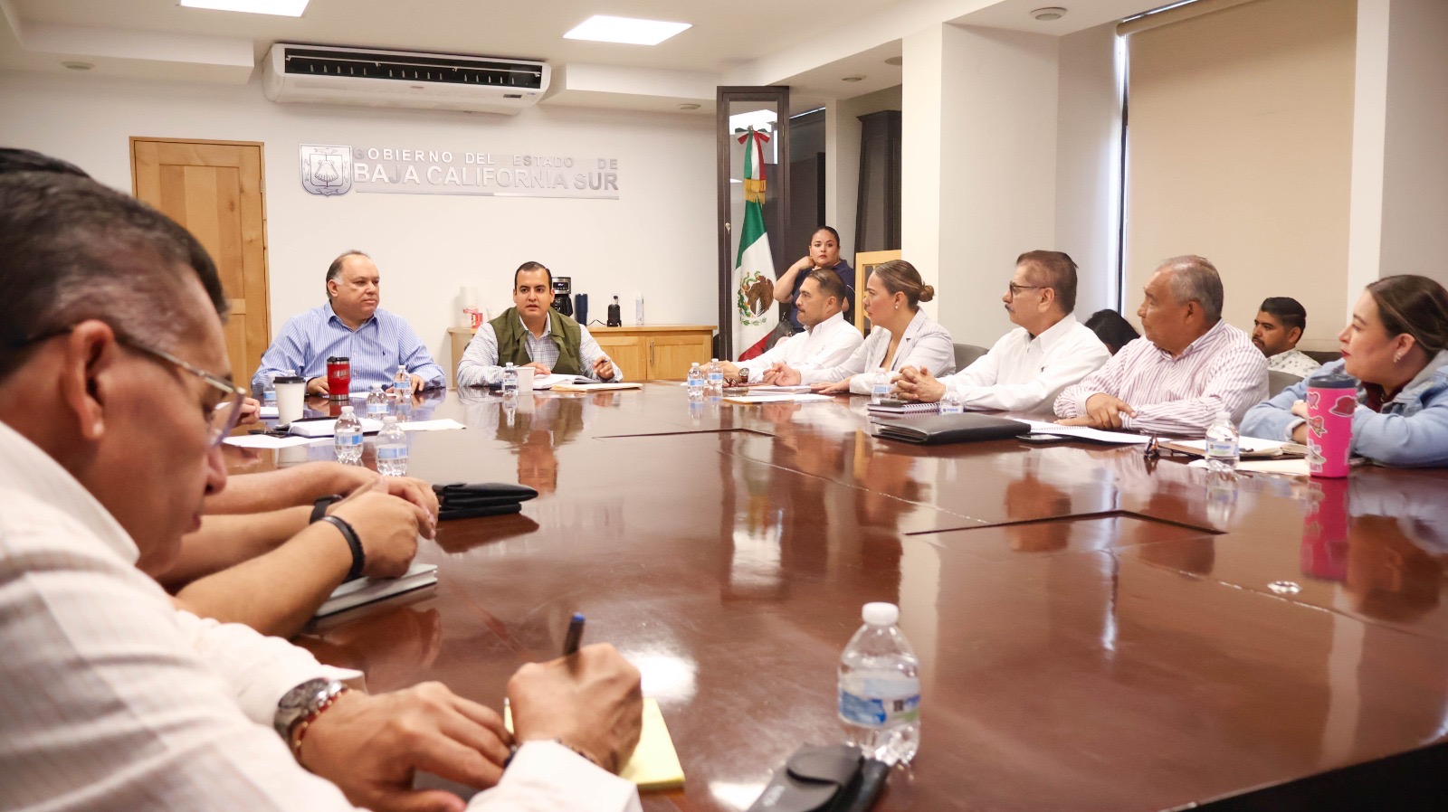 Encabeza Subsecretario de Administración reunión de coordinación interinstitucional