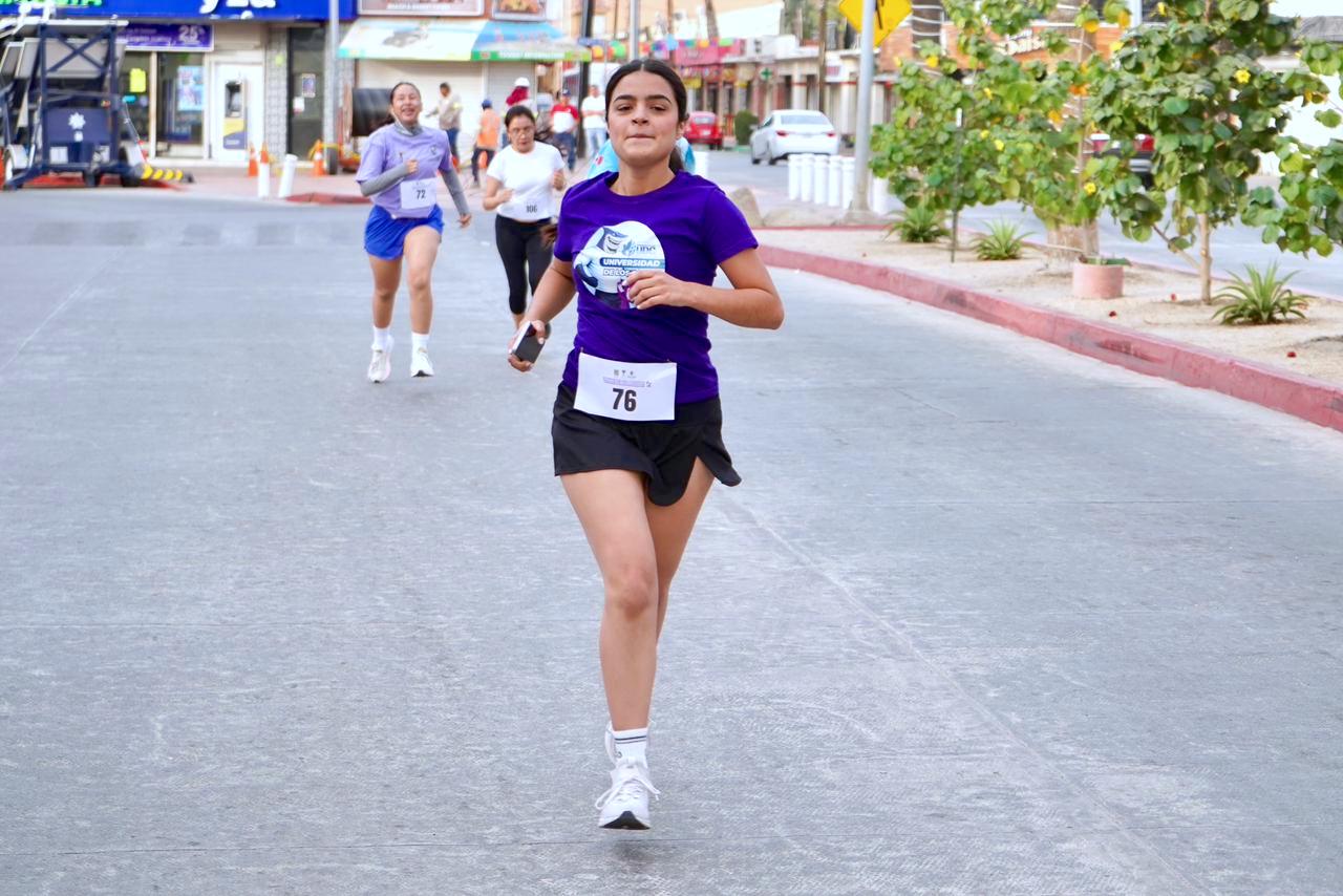 Más de 130 mujeres participan en la carrera “Mujeres en Acción” en Cabo San Lucas