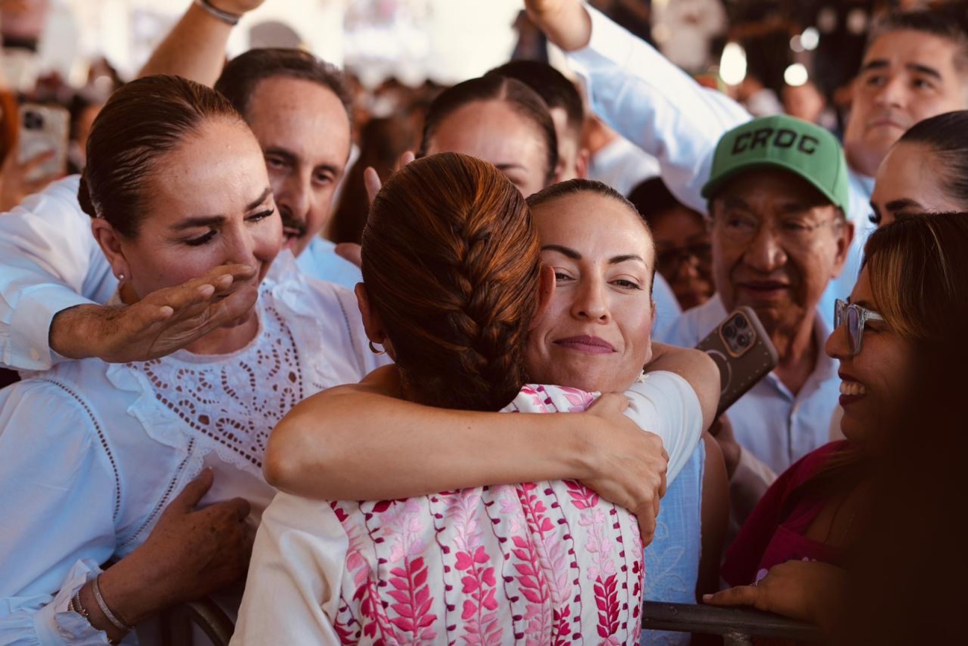 BURÓ POLÍTICO/ MILENA: ¡PERSEVERANCIA!