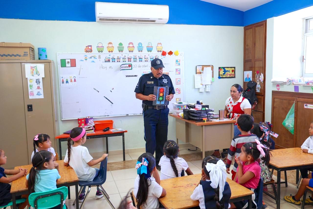 Imparte Policía Municipal de Los Cabos curso de educación vial a alumnos de preescolar