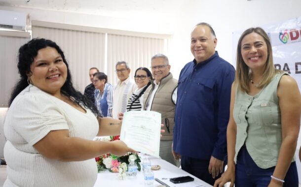 Entrega ICATEBCS 109 constancias en Comondú para impulsar el autoempleo