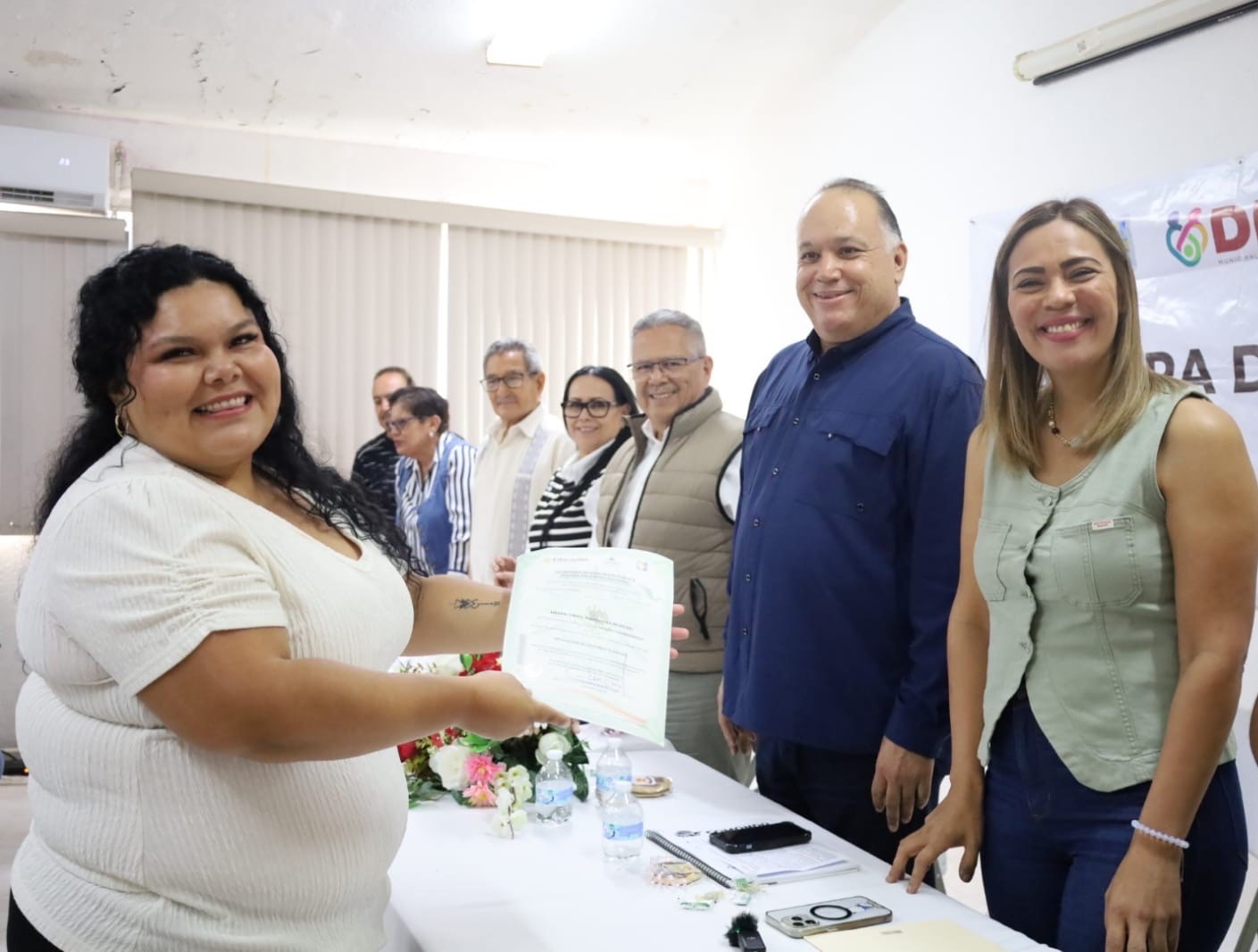 Entrega ICATEBCS 109 constancias en Comondú para impulsar el autoempleo