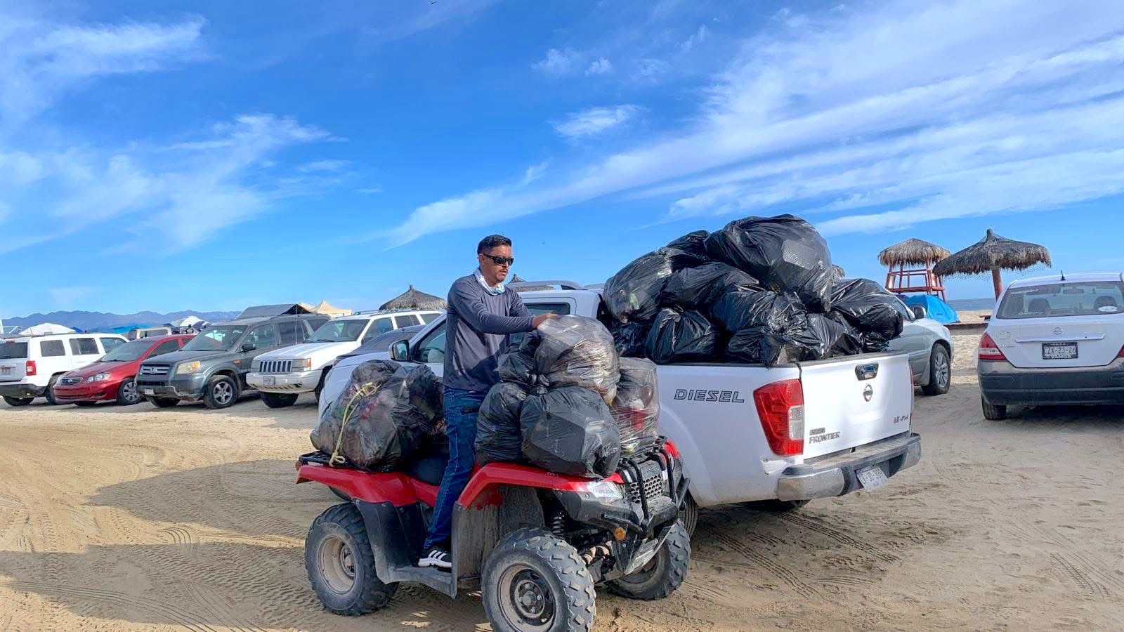Retiran 98.7 toneladas de basura en playas de Los Cabos durante Semana Santa