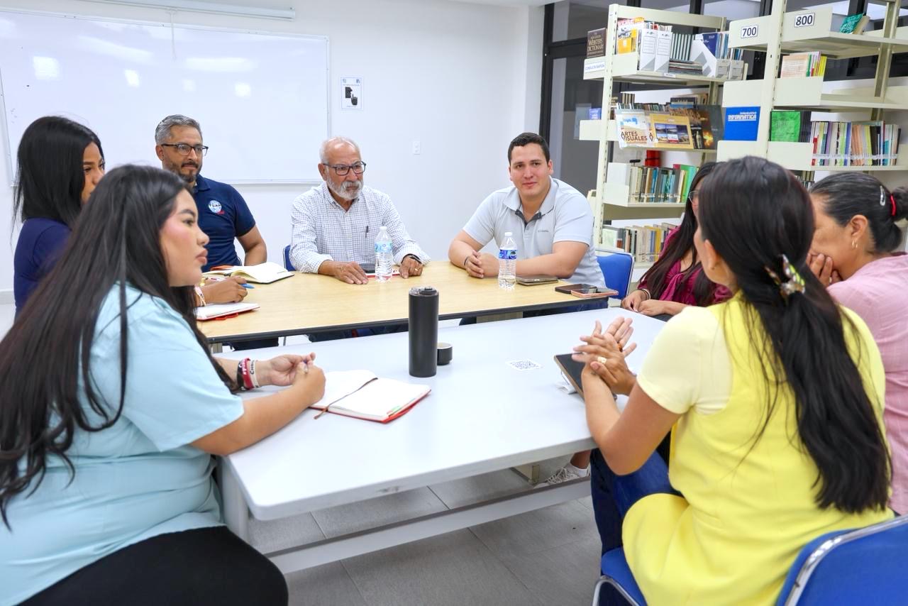 Coordina Ayuntamiento de Los Cabos con UABCS actividades por el Día del Estudiante