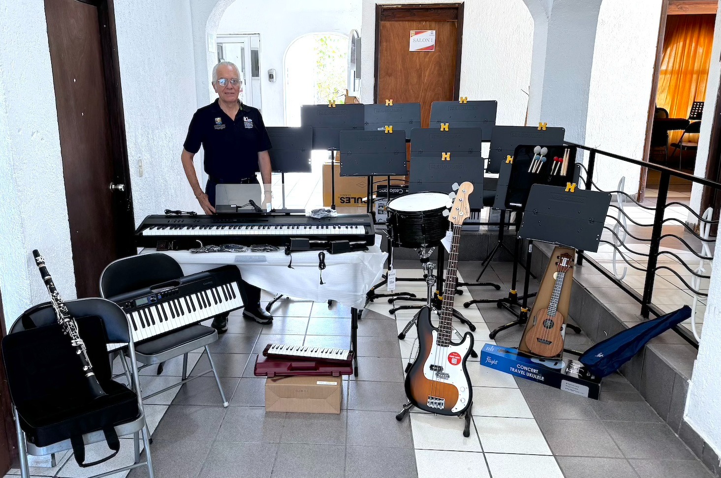 Entrega ICA Los Cabos instrumentos musicales a Casa de Música en apoyo a 124 estudiantes