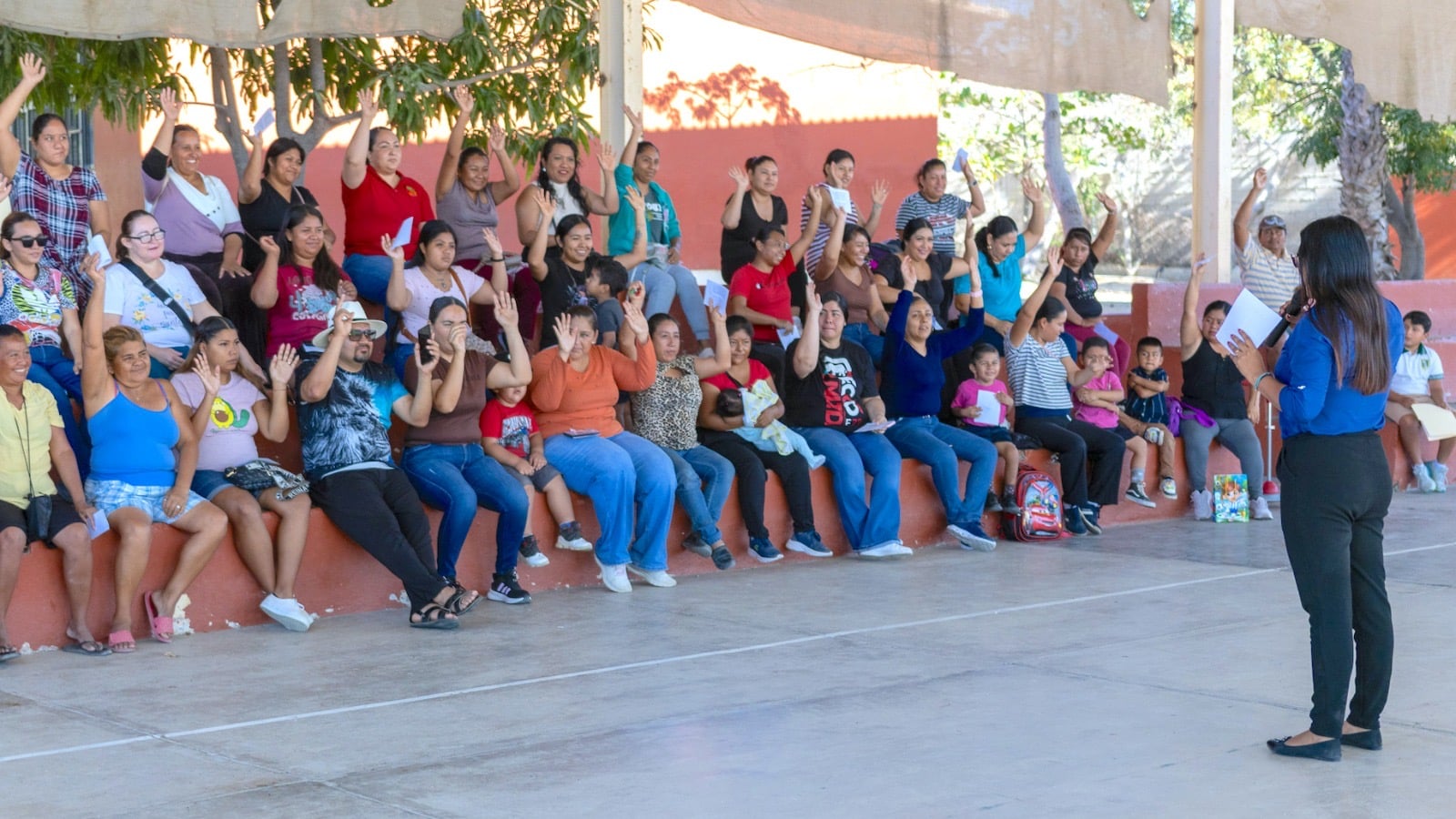 Realiza SIPINNA Los Cabos jornada educativa en primaria Valentín Gómez Farías