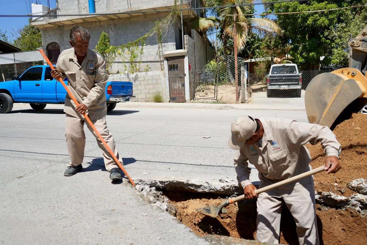 OOMSAPAS Los Cabos atiende de manera inmediata fuga de agua en San José Viejo Fundador
