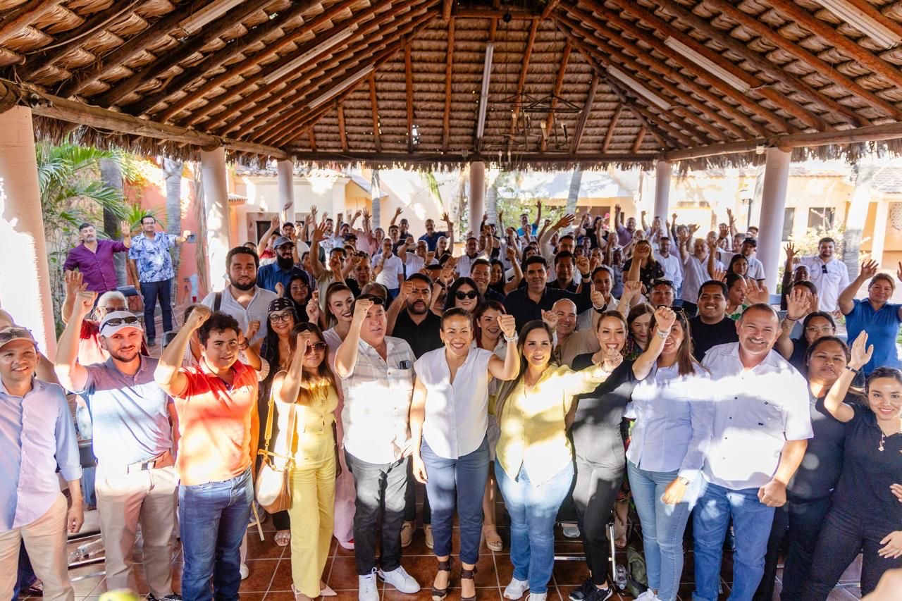 MILENA QUIROGA RECONOCE EL MÚSCULO MÁS FUERTE EN LOS CABOS Y EN BAJA CALIFORNIA SUR : LAS MADRES