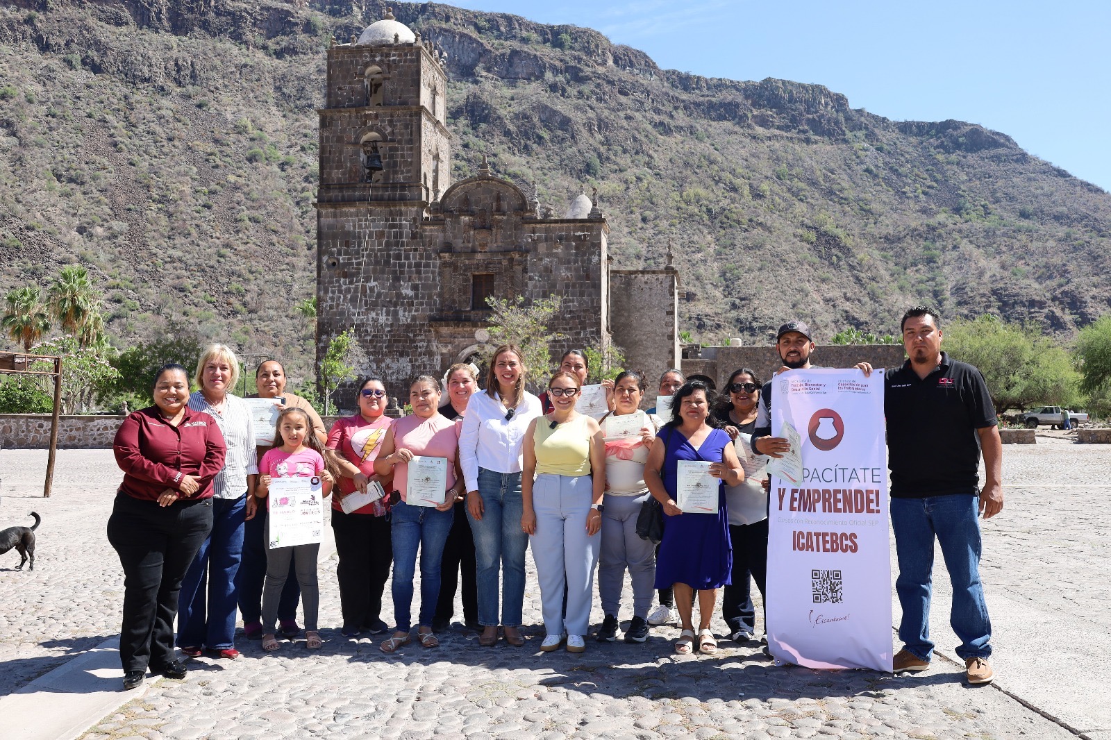 ICATEBCS entrega 47 constancias y acerca capacitación para el autoempleo en San Javier